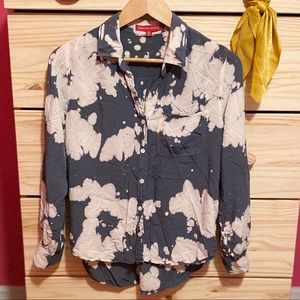 Blue/ Grey and White Acid Wash Flowing Button Down